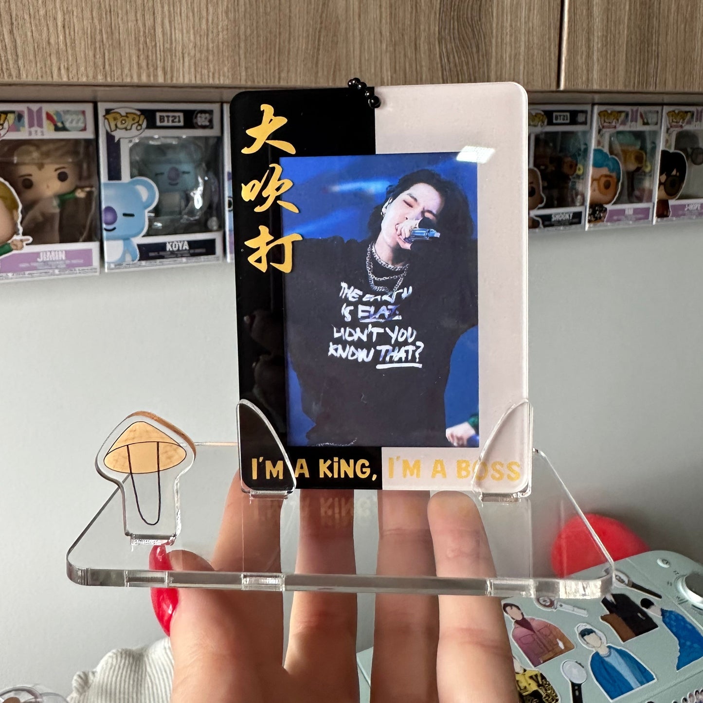 Daechwita Acrylic Photocard Holder & Stand